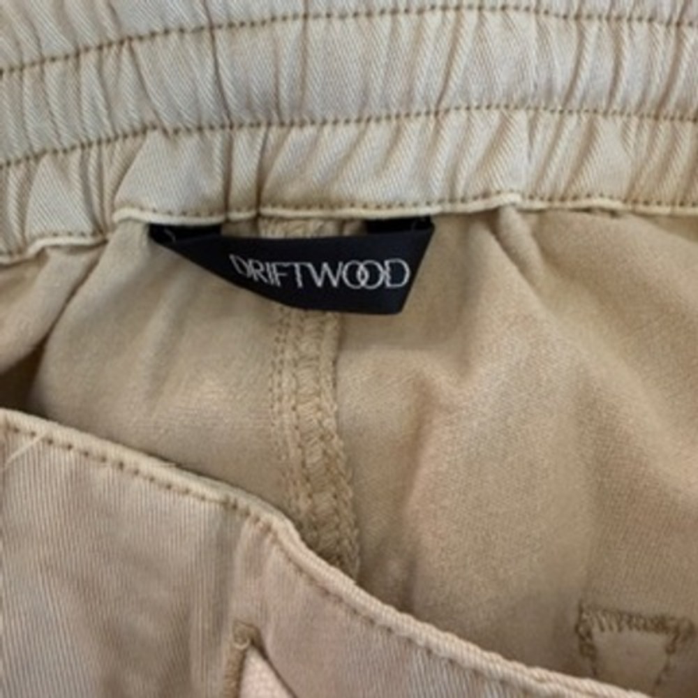 Driftwood Embroidered Pants Size Medium - Picture 6 of 7